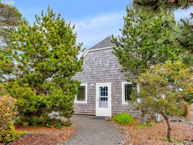 1021 S PROM, Seaside, OR 97138