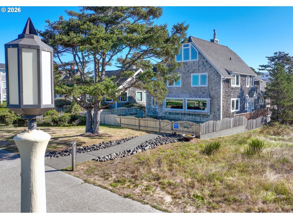 1021 S PROM, Seaside, OR 97138