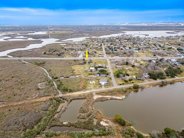 4811 Highway 6, Hitchcock, TX 77563