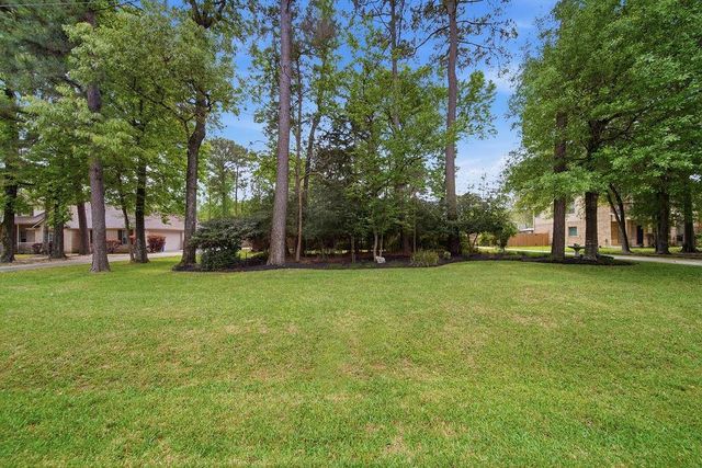 5803 Lotus Lane, Magnolia, TX 77354