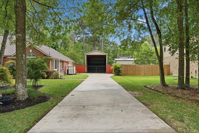 5803 Lotus Lane, Magnolia, TX 77354