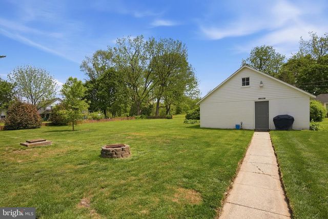 246 MAIN ST E, Elkton, MD 21921