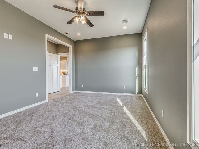 304 Barley Hill Road, Bartlesville, OK 74006