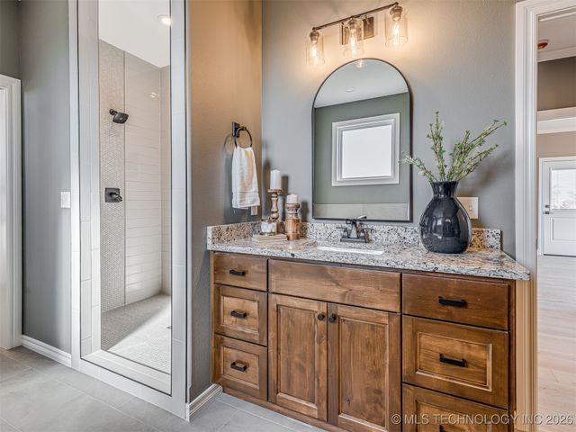 304 Barley Hill Road, Bartlesville, OK 74006