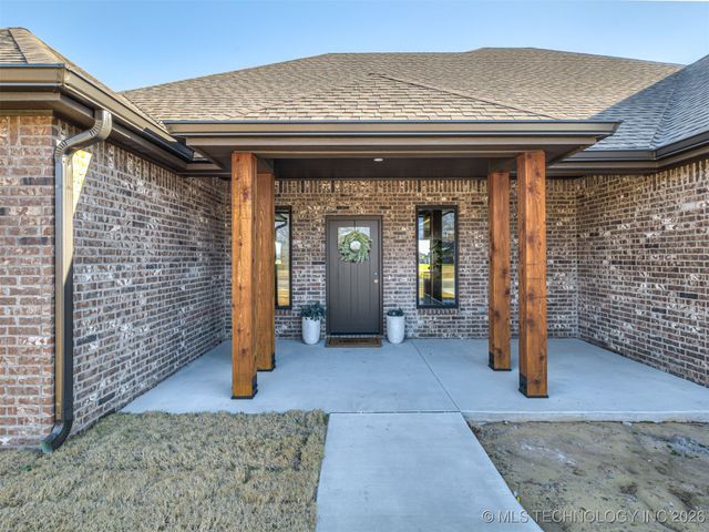 304 Barley Hill Road, Bartlesville, OK 74006