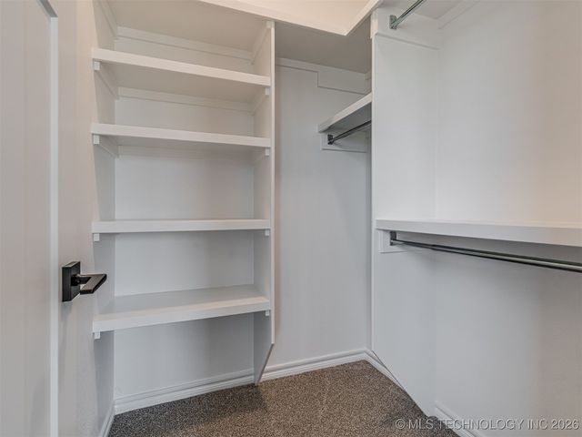 304 Barley Hill Road, Bartlesville, OK 74006