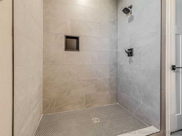 304 Barley Hill Road, Bartlesville, OK 74006