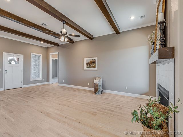 304 Barley Hill Road, Bartlesville, OK 74006