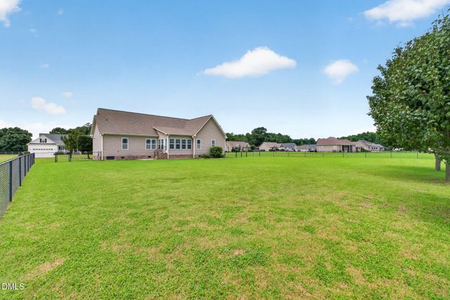 210 Willowbrook Drive, Pikeville, NC 27863