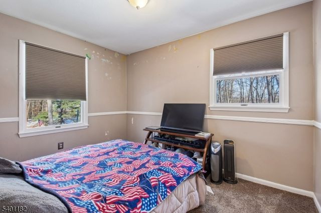 26 Acorn Dr, Vernon Twp., NJ 07422