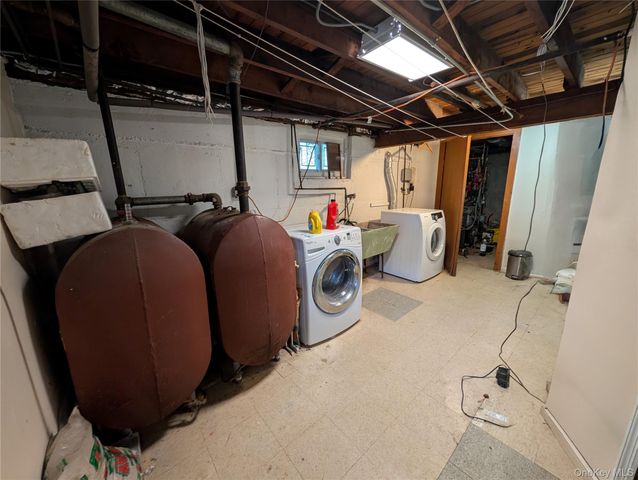 2944 Bayswater Avenue, Far Rockaway, NY 11691