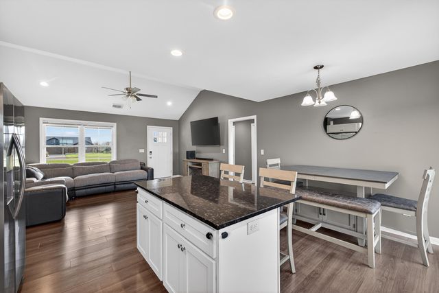 207 Dean Drive, Harrodsburg, KY 40330