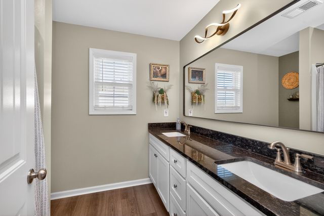 207 Dean Drive, Harrodsburg, KY 40330