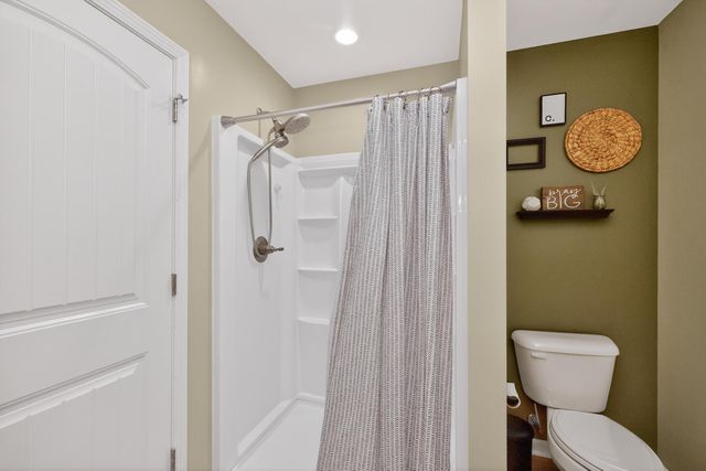 207 Dean Drive, Harrodsburg, KY 40330