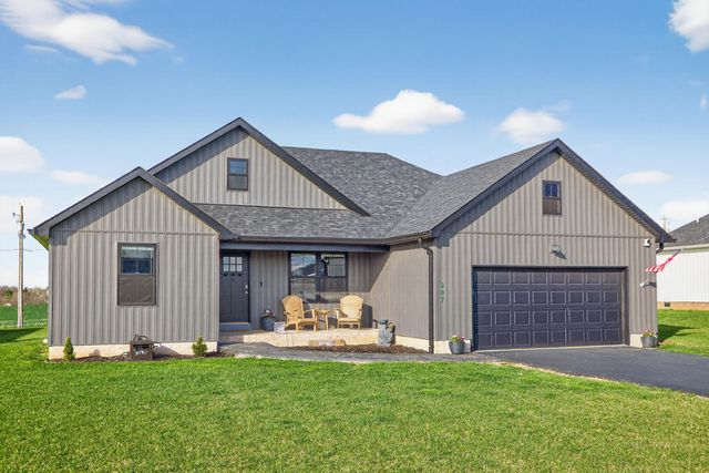 207 Dean Drive, Harrodsburg, KY 40330