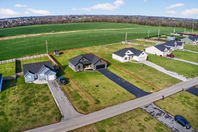 207 Dean Drive, Harrodsburg, KY 40330