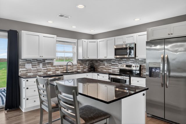 207 Dean Drive, Harrodsburg, KY 40330