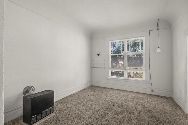 320324 Athol Avenue, Oakland, CA 94606