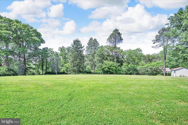 1133 CLUB HOUSE RD, Gladwyne, PA 19035