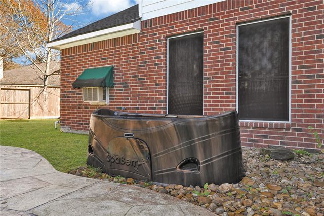 12902 Chalfield Circle, Houston, TX 77044