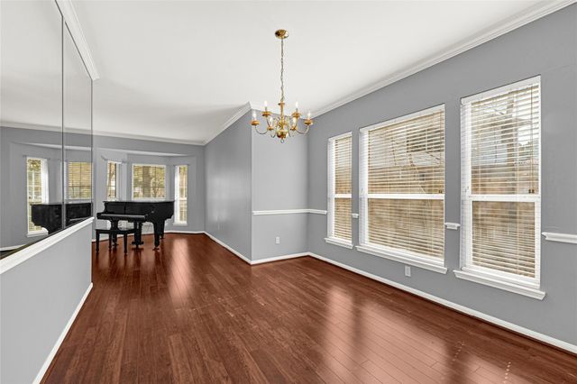 12902 Chalfield Circle, Houston, TX 77044