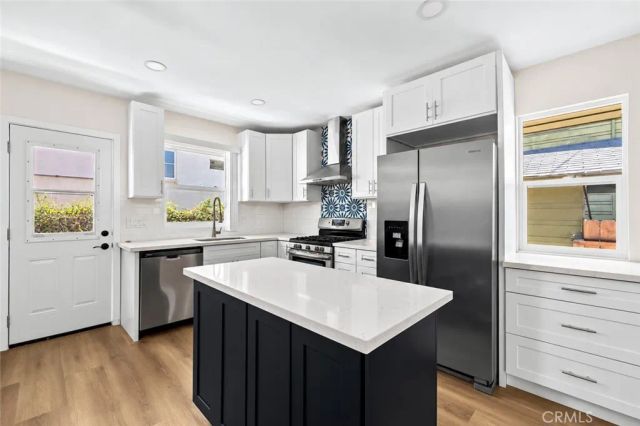 420 Olive, Long Beach, CA 90802