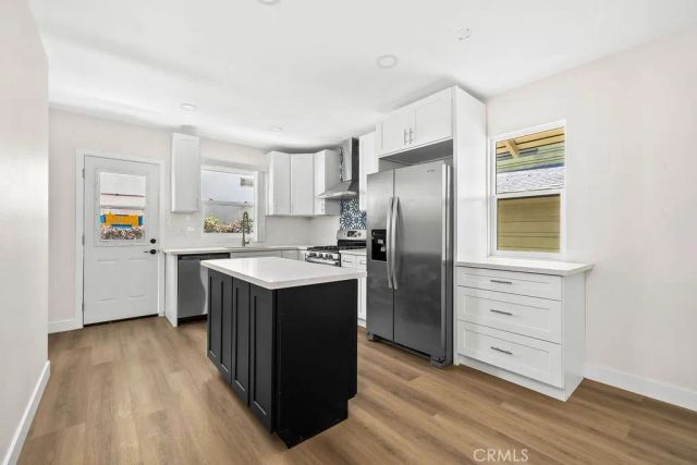420 Olive, Long Beach, CA 90802