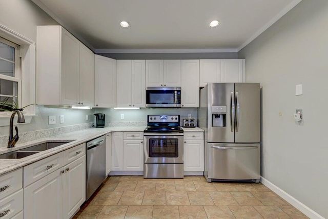 1616 Camfield Lane, Mount Pleasant, SC 29466