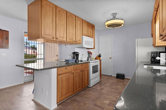 965 AVALON AVENUE, The Villages, FL 32159