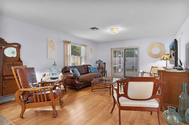 965 AVALON AVENUE, The Villages, FL 32159