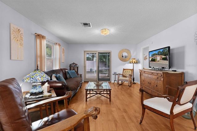 965 AVALON AVENUE, The Villages, FL 32159