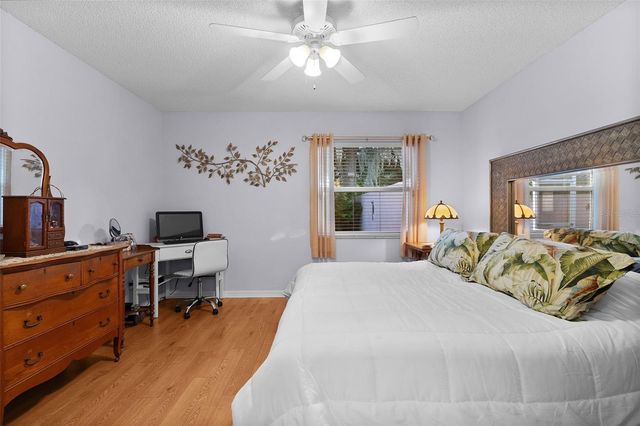 965 AVALON AVENUE, The Villages, FL 32159