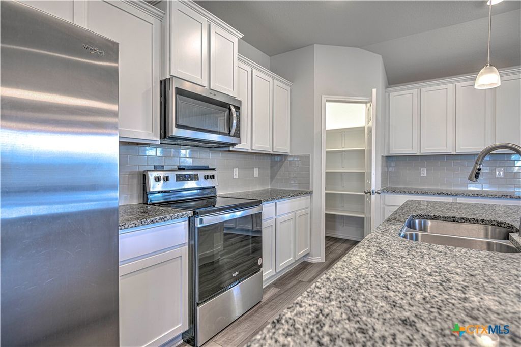 Image 14 of property listing at 2415 Corradino Street, Harker Heights, TX 76548