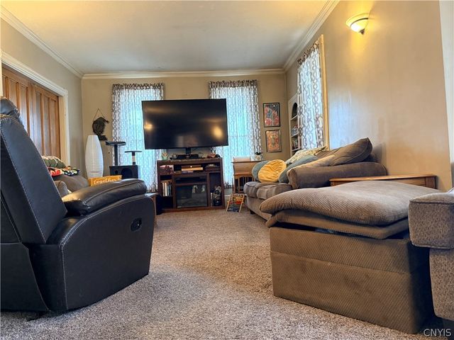 10 Pearne Avenue, Cortland, NY 13045