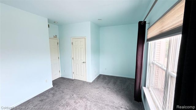 283 E Palmer Street, Detroit, MI 48202
