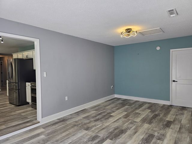 106 Skyline Drive, Daleville, AL 36322