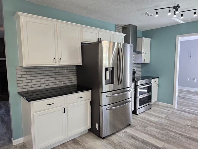 106 Skyline Drive, Daleville, AL 36322