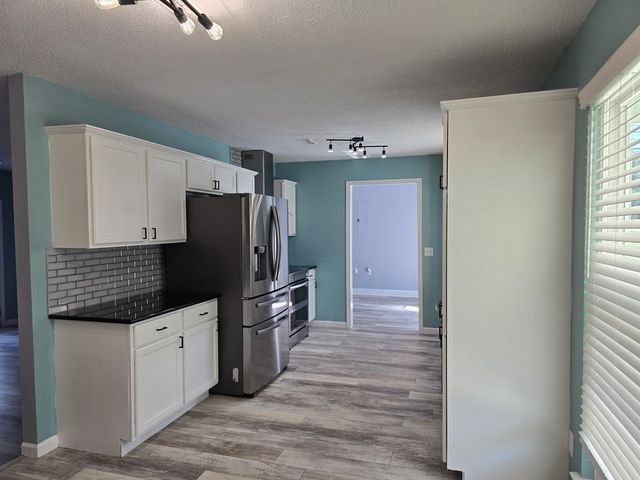 106 Skyline Drive, Daleville, AL 36322