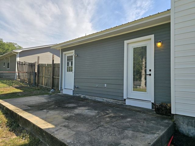 106 Skyline Drive, Daleville, AL 36322