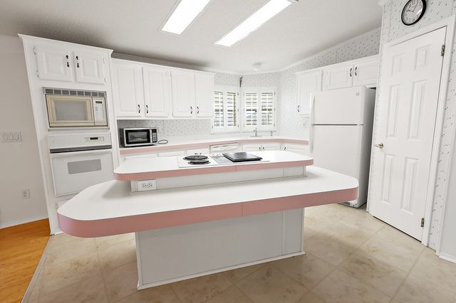 1105 Navajo Drive, Sebastian, FL 32976