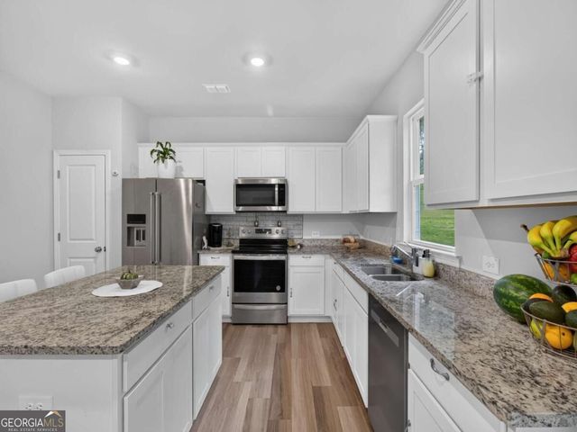2949 Salinger Way, Gainesville, GA 30507