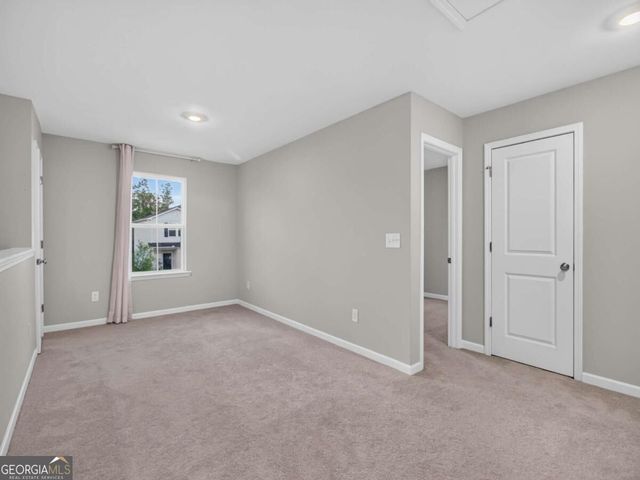 2949 Salinger Way, Gainesville, GA 30507