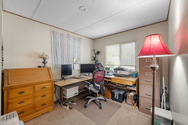 749 Plumtree Lane, Grants Pass, OR 97526