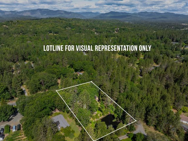 749 Plumtree Lane, Grants Pass, OR 97526