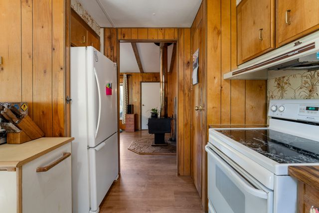 749 Plumtree Lane, Grants Pass, OR 97526
