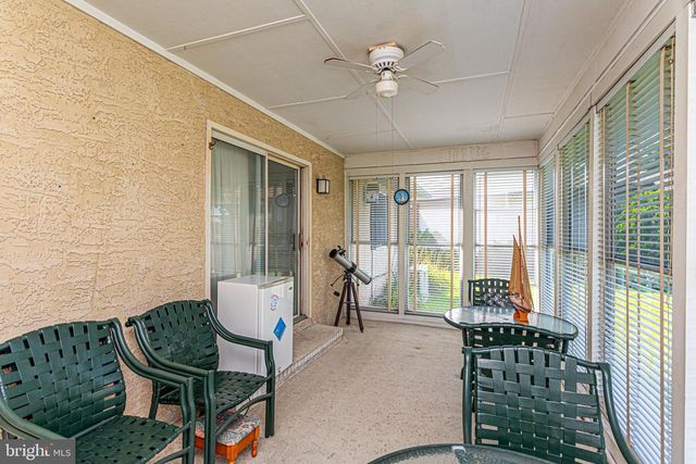 2 HERON ISLE CT, Ocean Pines, MD 21811