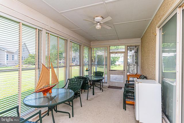 2 HERON ISLE CT, Ocean Pines, MD 21811