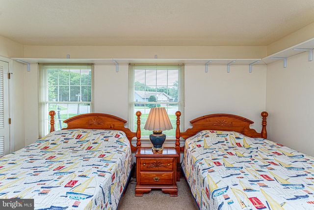 2 HERON ISLE CT, Ocean Pines, MD 21811