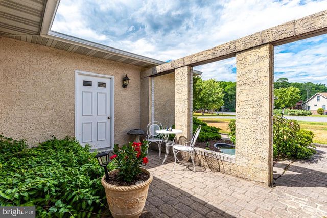 2 HERON ISLE CT, Ocean Pines, MD 21811