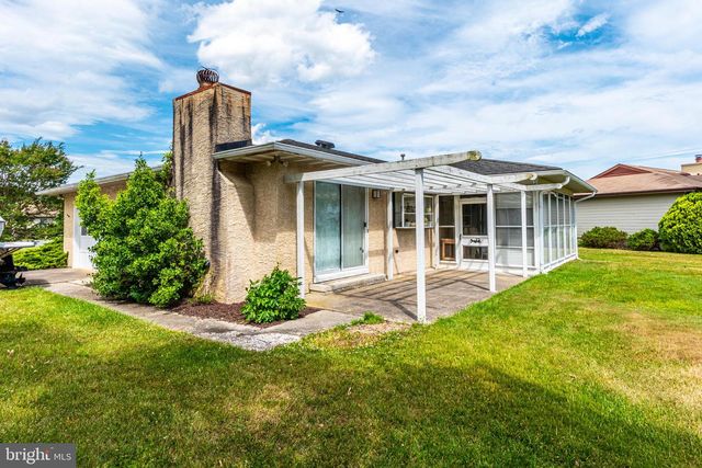 2 HERON ISLE CT, Ocean Pines, MD 21811